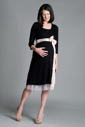 Maternity dress for weddings styled with vintage pink