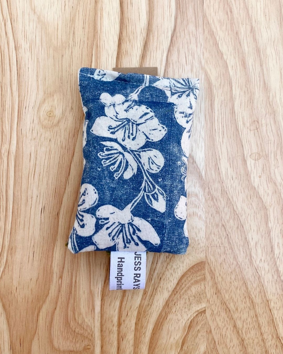 JR08 Lavender Bags Blossom by Jess Rayson