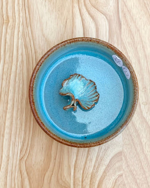 DL30 Sea Salt Dish Derek A Lamb Ceramics