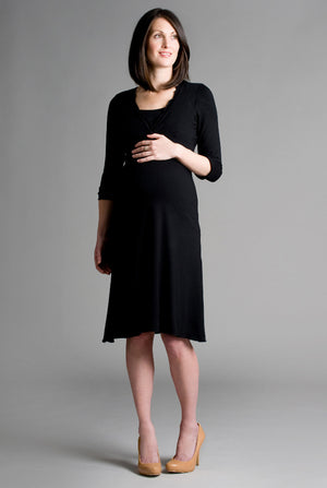 Chic maternity dress in black