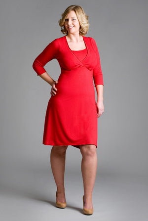 Chic nursing dress in red